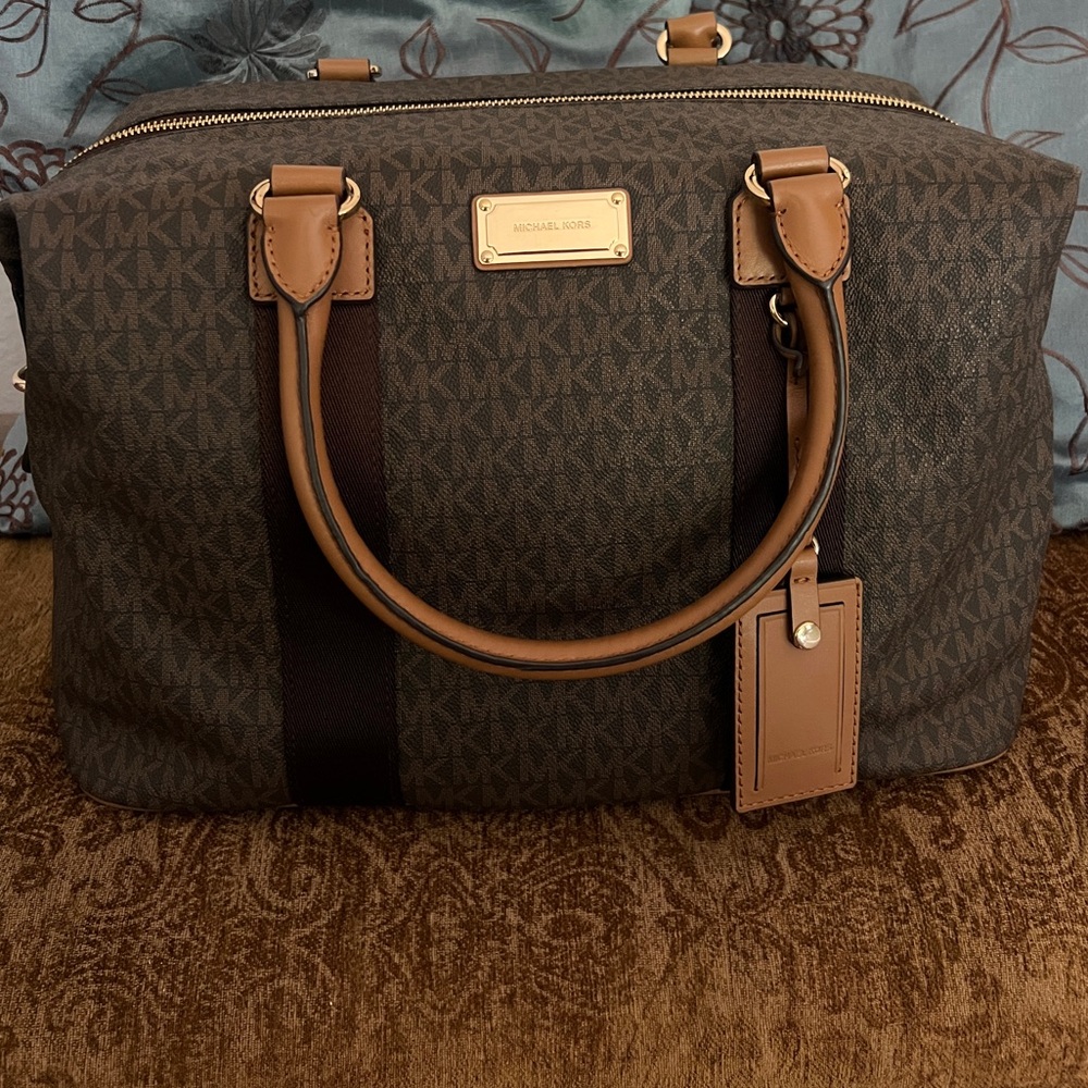 Michael Kors Brown Signature Weekender Travel Bag - Picture 2 of 14